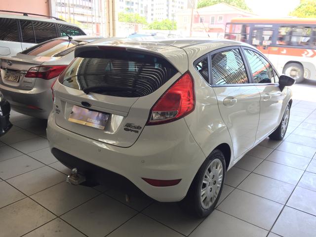 New Fiesta 1.6 SE - Foto 8