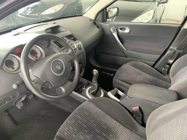 Renault Mégane Grand Tour DYN 1.6 - Foto 7