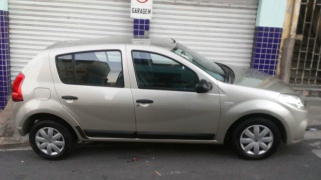 Sandero - Foto 4