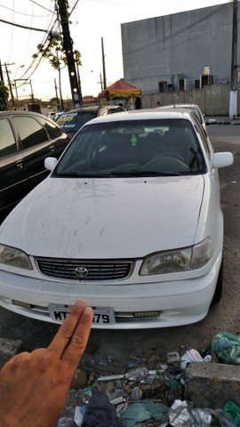 COROLLA 1.8 AUTOMÁTICO
