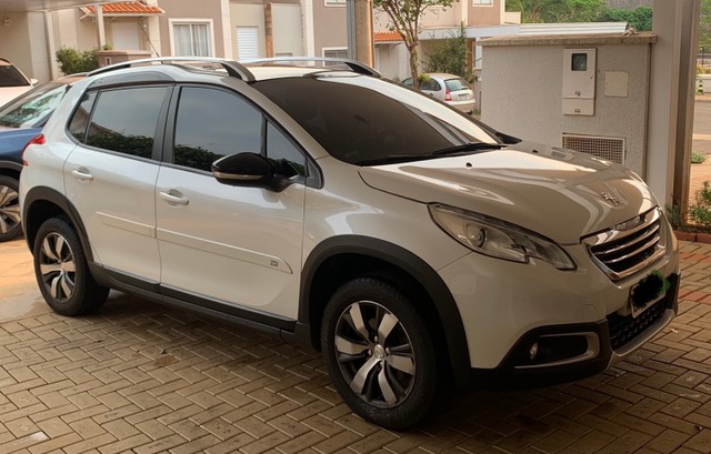 PEUGEOT 2008 GRIFFE 1.6 16V AT 2019