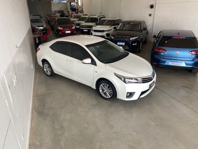 TOYOTA COROLLA XEI 2.0 AUTOMÁTICO