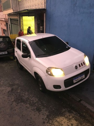 FIAT UNO VIVACE.