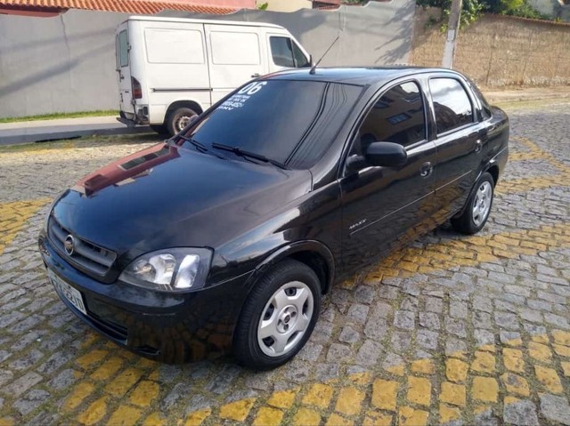 CORSA 06 GNV