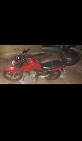 VENDO MOTO CG FAN 160 COMPLETA .