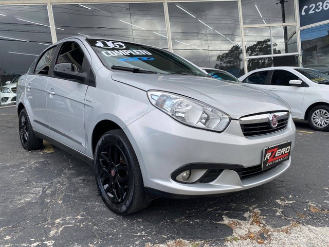 GRAND SIENA 2015/2015 1.6 MPI ESSENCE 16V FLEX 4P AUTOMATIZADO