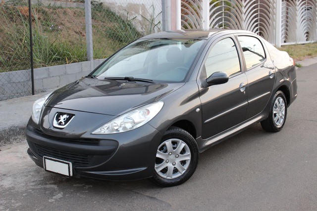 PEUGEOT 207 PASSION XR 1.4 IMPECÁVEL