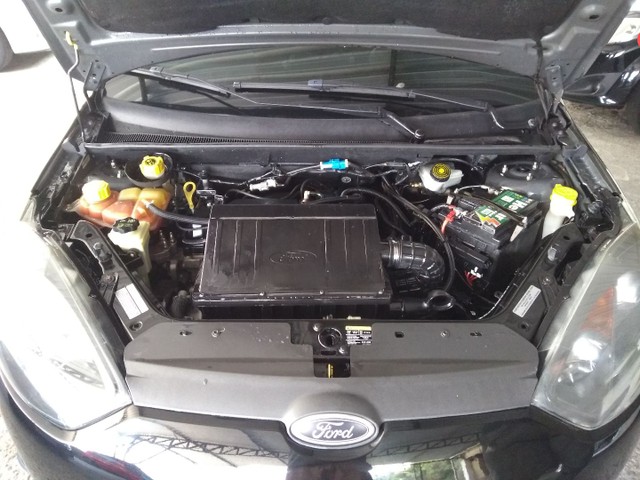 FORD FIESTA 1.0. 2013 COMPLETO