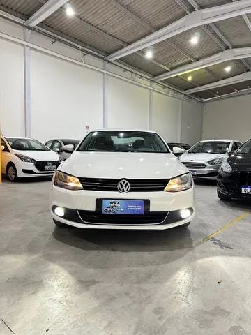 JETTA 2.0 AUT. 2012 EXTRA!