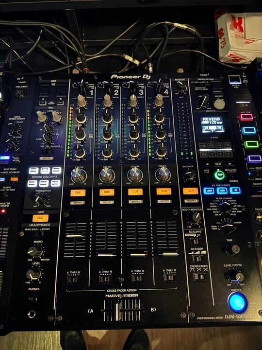 CDJ2000NXS2 + DJM900NXS2 + capa de acrílico protetor - Foto 4