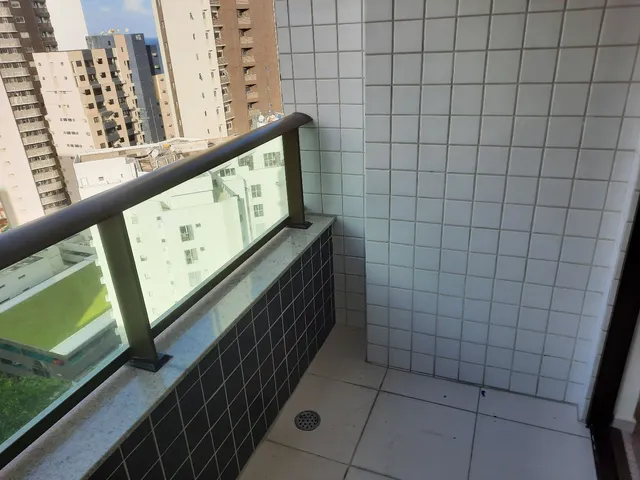 Andar alto 2 quartos 1 Suite MOBILIADO - Boa Viagem