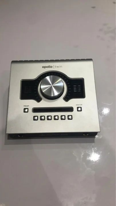 Placa de audio apollo twin 