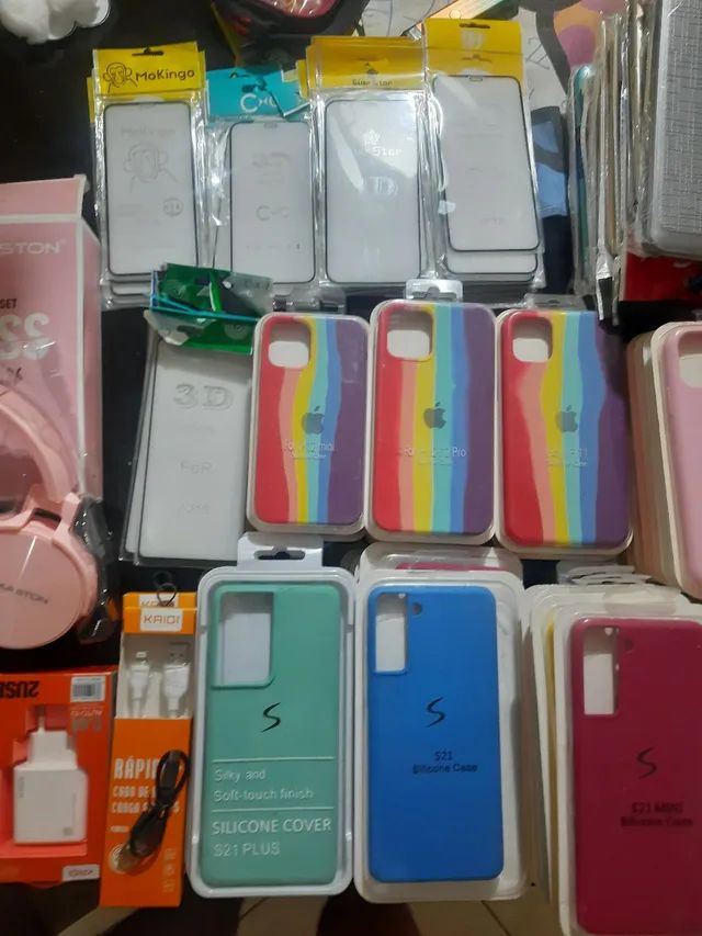 Kit de  Capas de Celular Aveludadas  - Foto 4