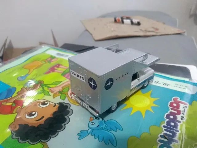 miniatura metal personalizada F-1000 da Varig  - Foto 3