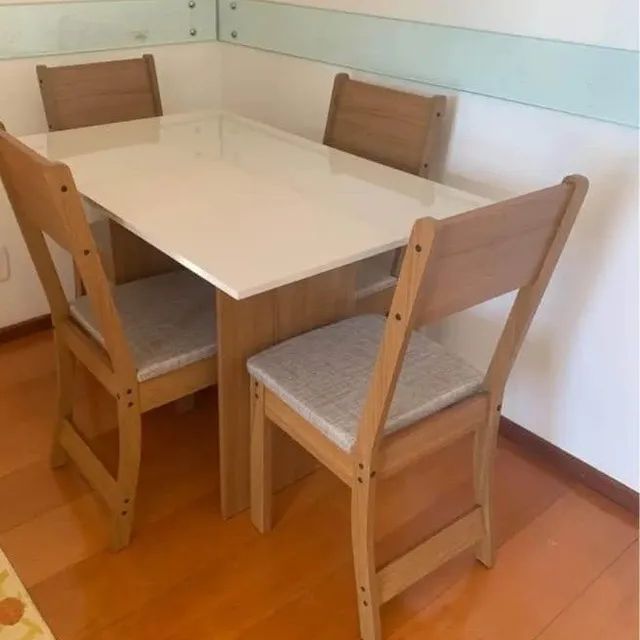 Mesa nova com 4 cadeiras assento estofado  - Foto 2