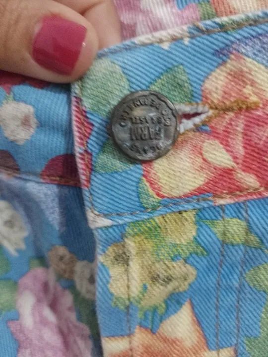 Shortinho jeans estampado Farm - Foto 2