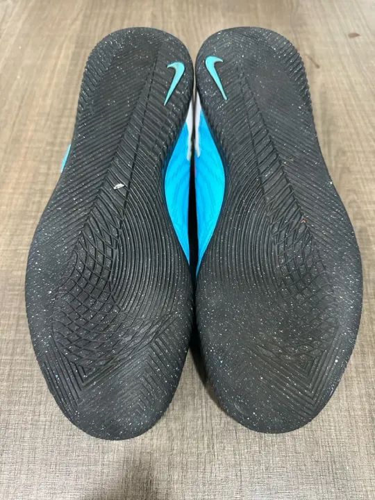 Tênis (chuteira) de futsal Nike - Foto 4