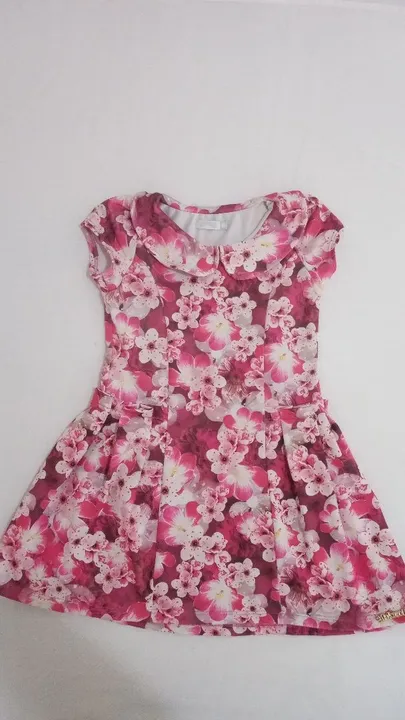 Lotinho de vestidos Tam. 3 anos! R$100,00