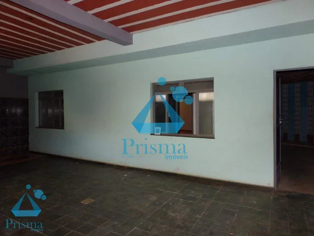 Casa para aluguel, 6 quartos, 1 vaga, Santa Terezinha - Santa Bárbara/MG