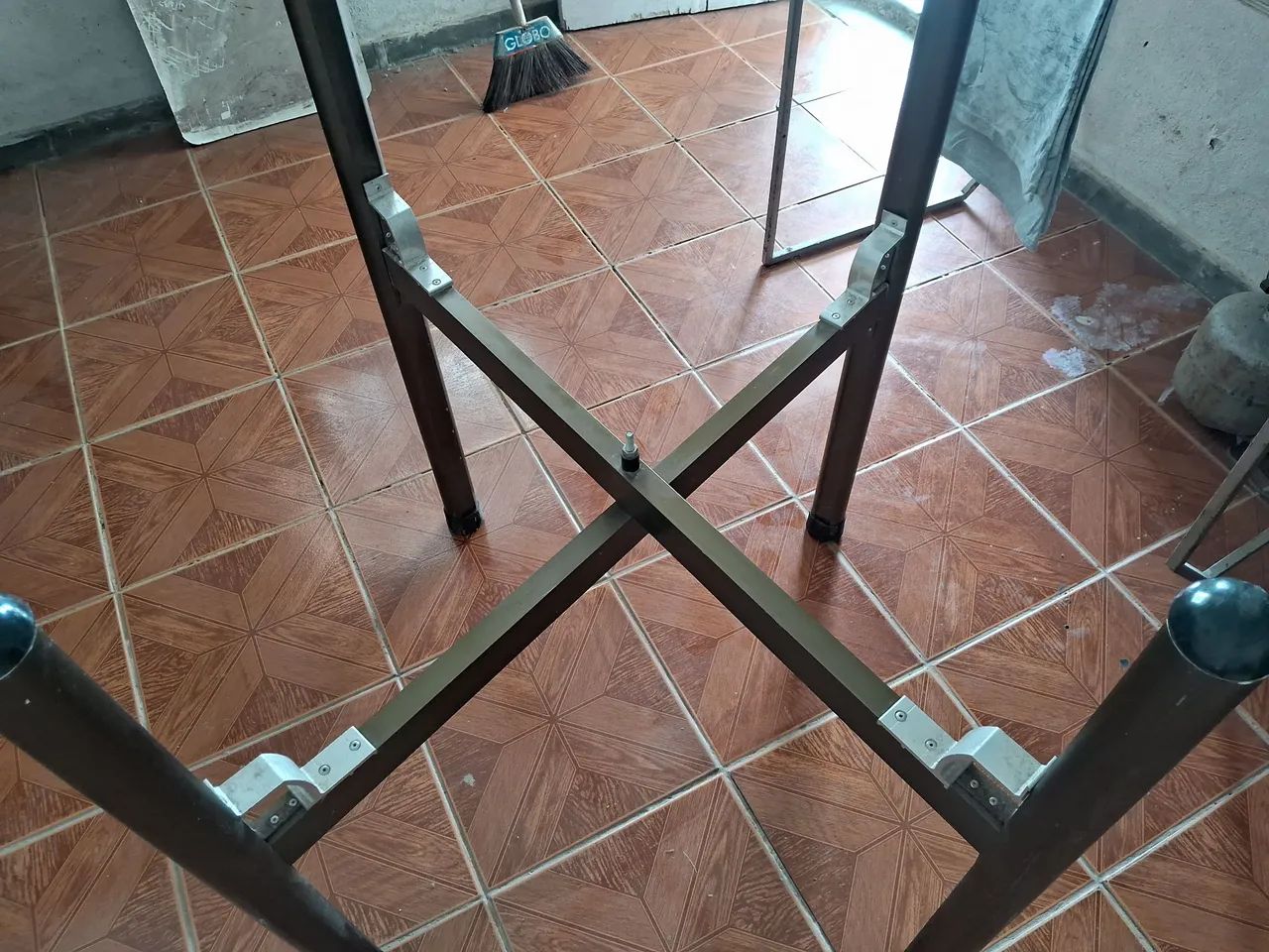 Pés dobráveis para mesa. - Foto 4