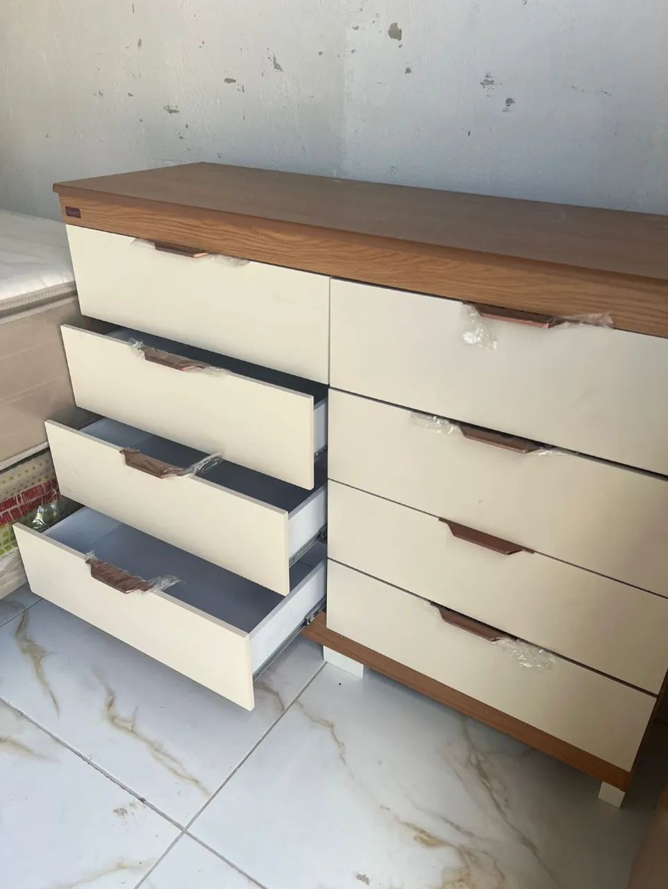 CÔMODA ISADORA 100% MDF