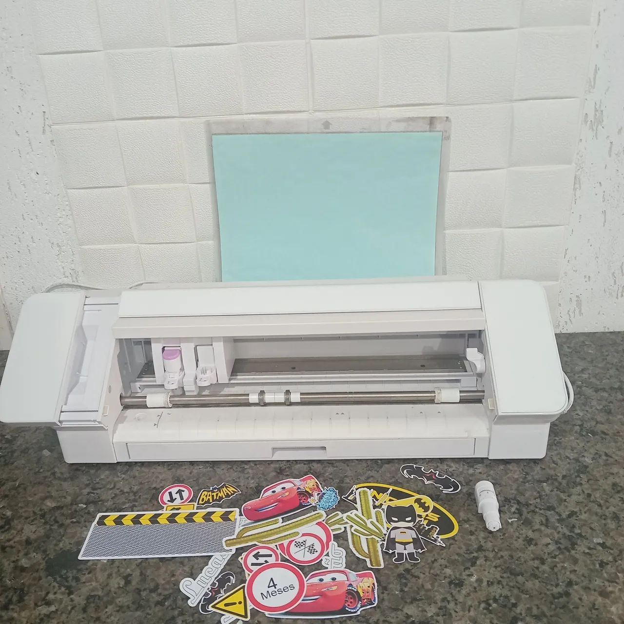 Silhouette Cameo 4 Cutting Machine - Used in Excellent Condition - Ideal for Stationery64312625633921121