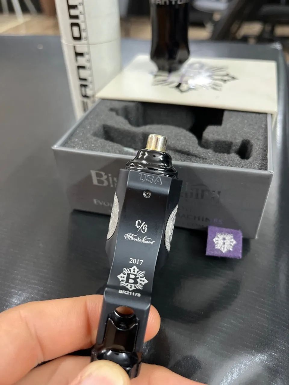 Bishop v6 com grip p/ cartucho, impecável!! - Foto 3
