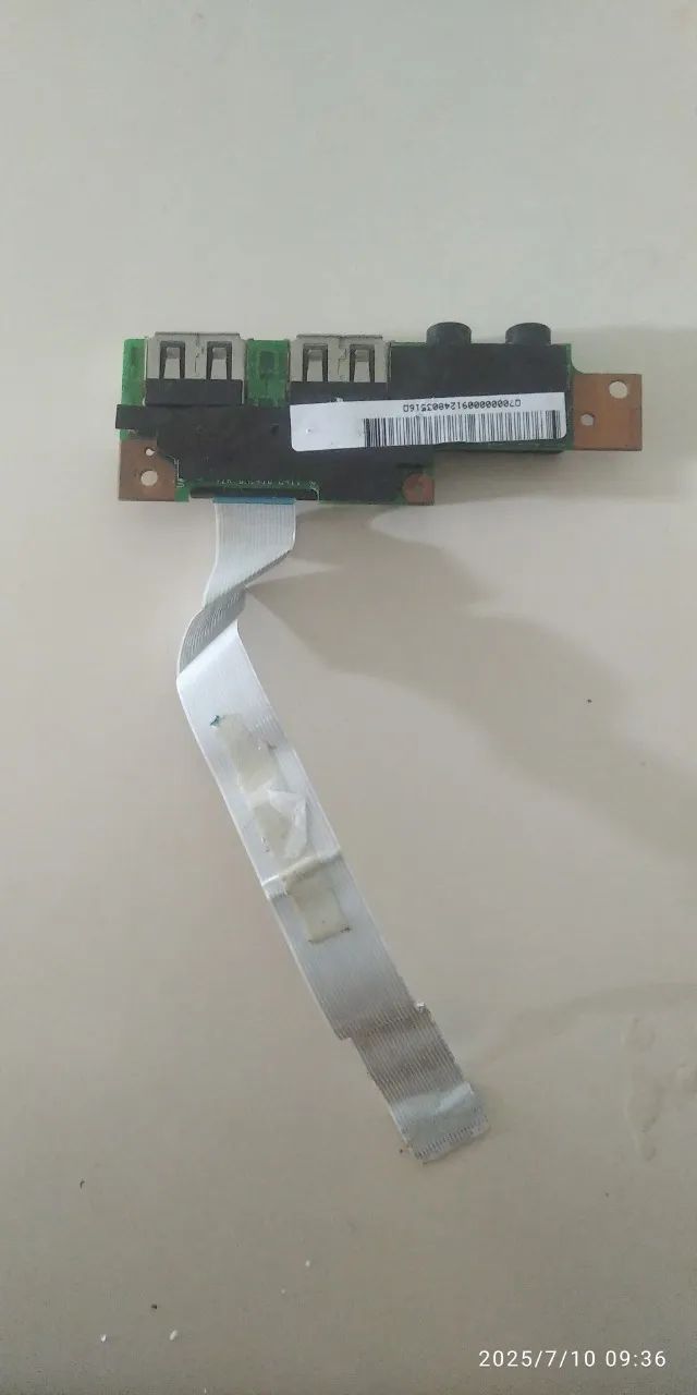 Placa Usb E Audio Cce A14im02 72r-ba14i0-c411 - Foto 2