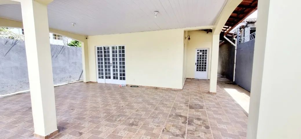 Ampla Casa 3/4 com Piscina na Rua do Caixa Pará - Foto 4
