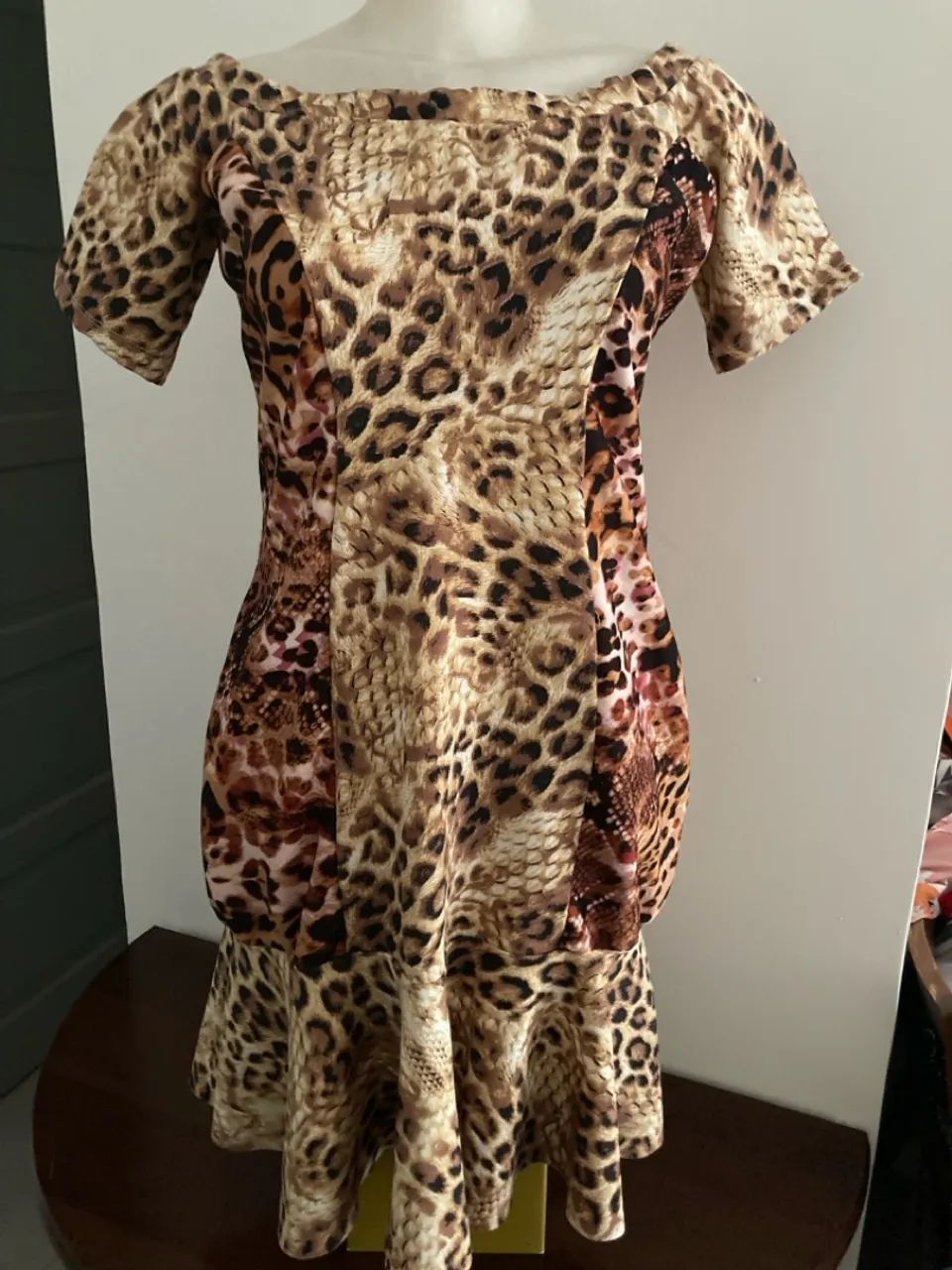 Vestido Animal Print - Elegância em Estilo Selvagem - Foto 3