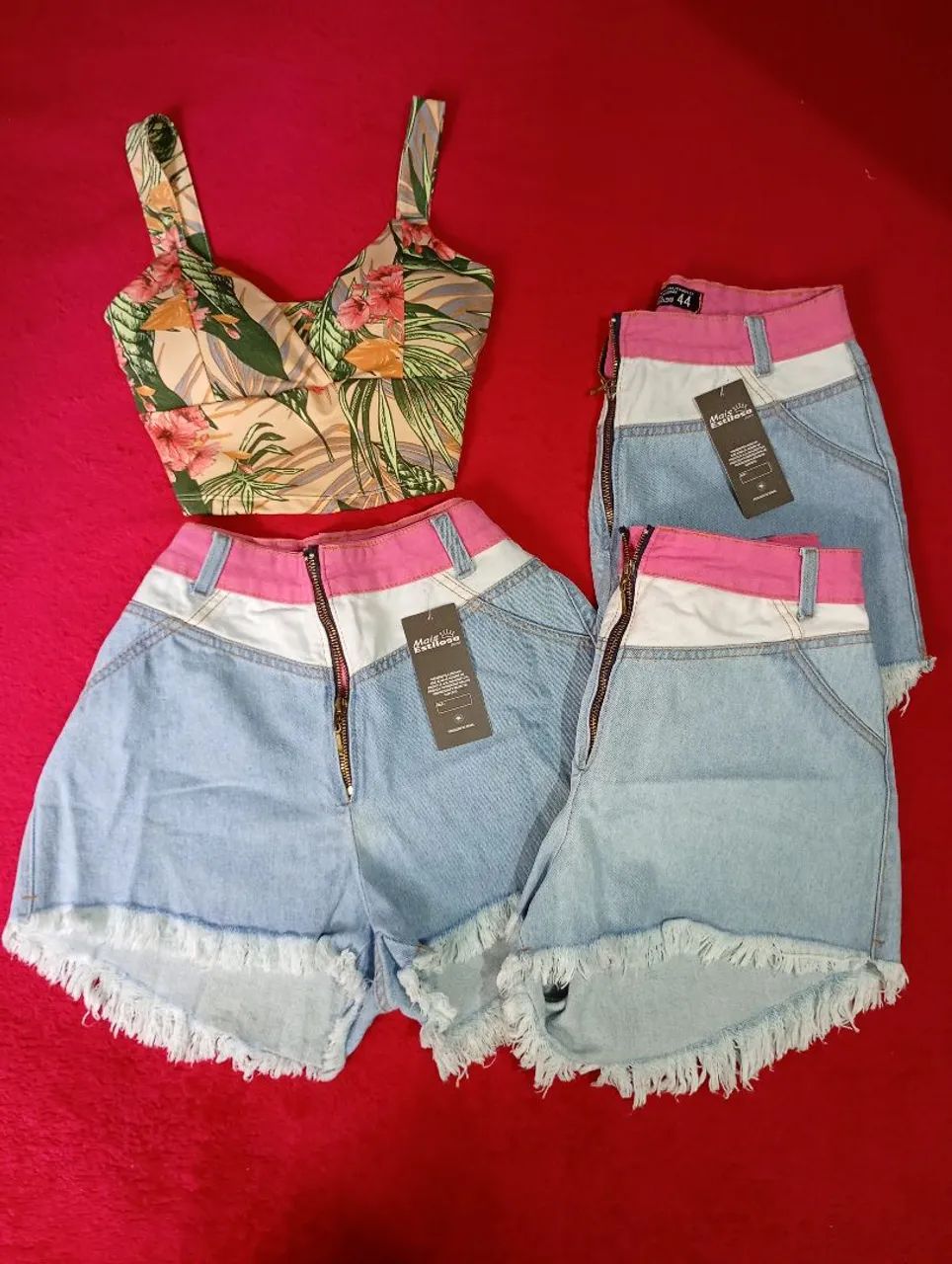 Short Jeans com Zíper e Detalhes. Últimas unidades  - Foto 2
