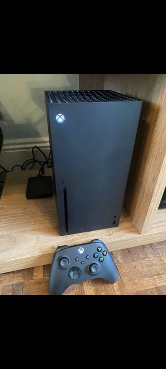 Xbox series X impecável!! Troco por ROG Ally, Nintendo switch Oled + volta ou celulares.