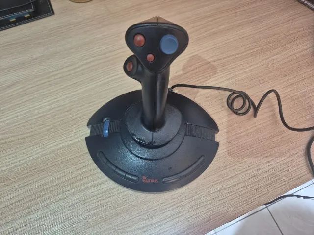 Controle Retrô - Joystick Flight2000 Genius - Foto 2