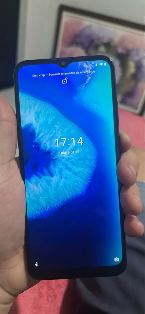 Moto G8