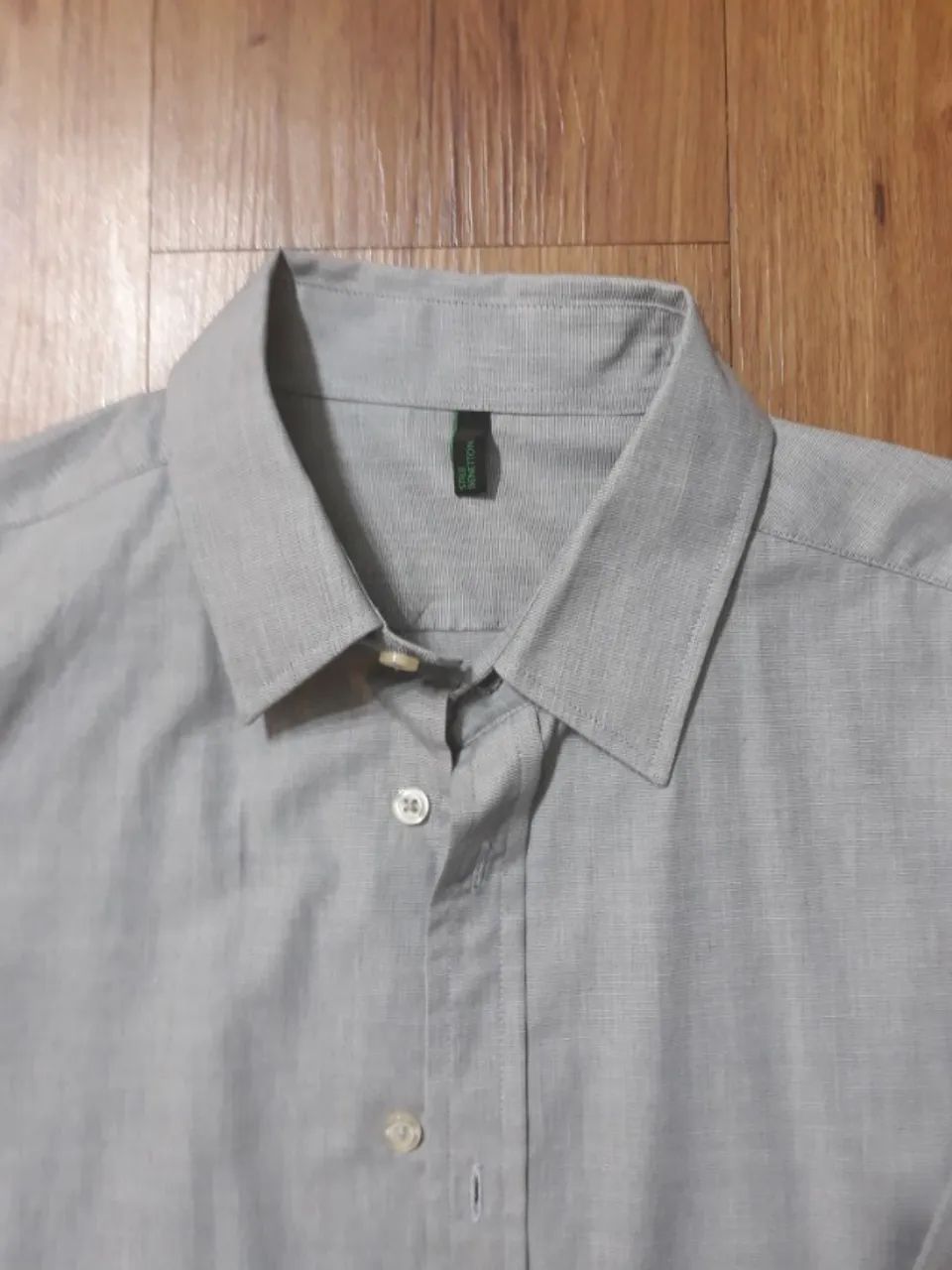Camisa Beneton   nº  4    Cor: Cinza - Foto 2