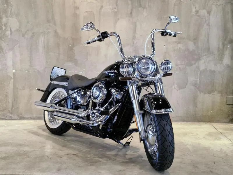 HARLEY-DAVIDSON SOFTAIL DELUXE 2018 - Foto 3