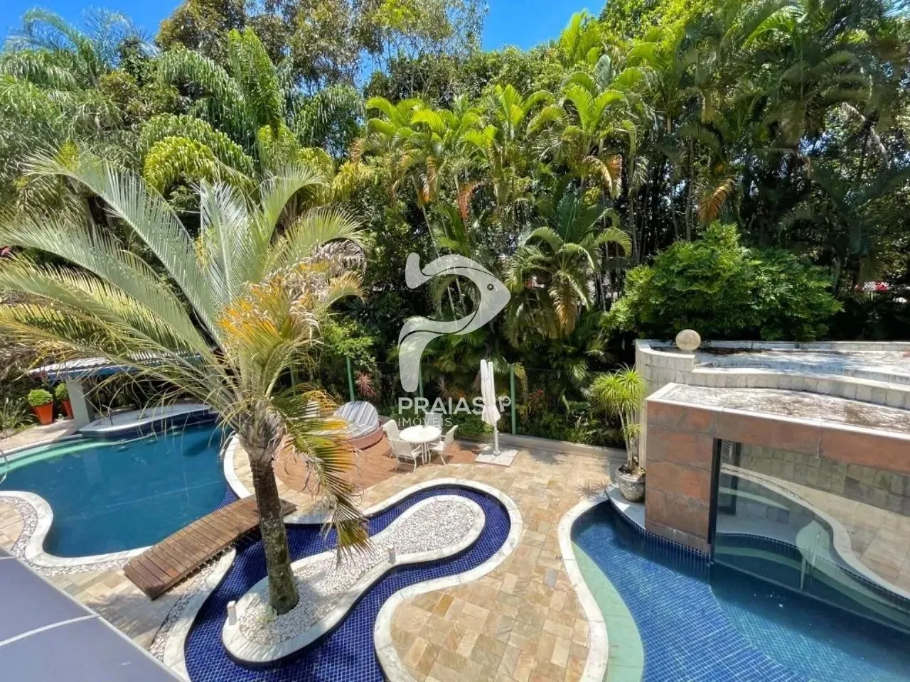 Luxuosa Casa na Riviera de São Lourenço