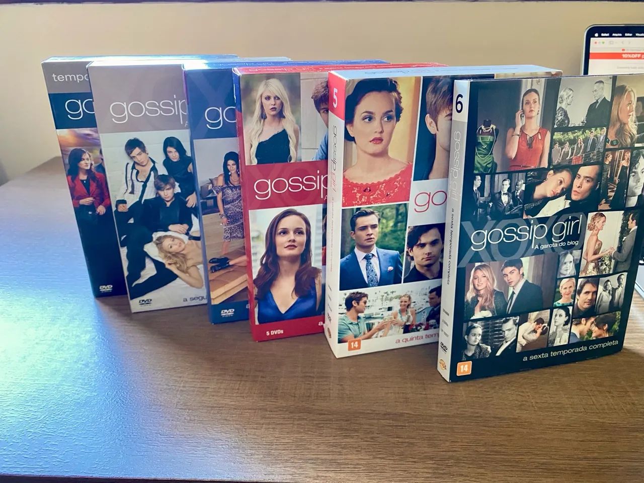 Gossip Girl - 6 temporadas completas em DVD - CDs, DVDs etc