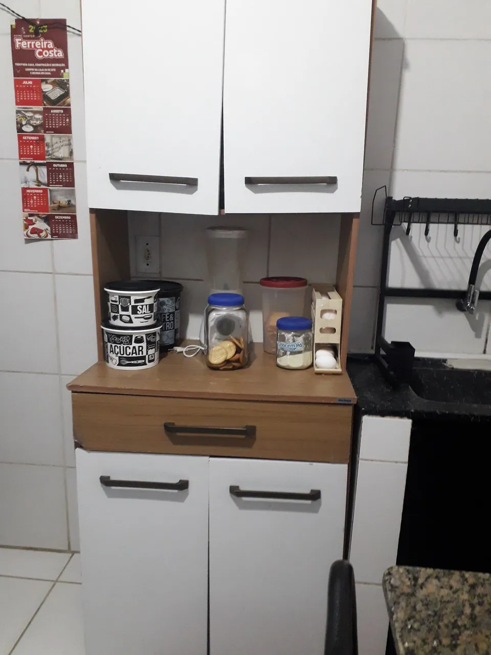 Armário de cozinha compacto vendido a Andreza.
