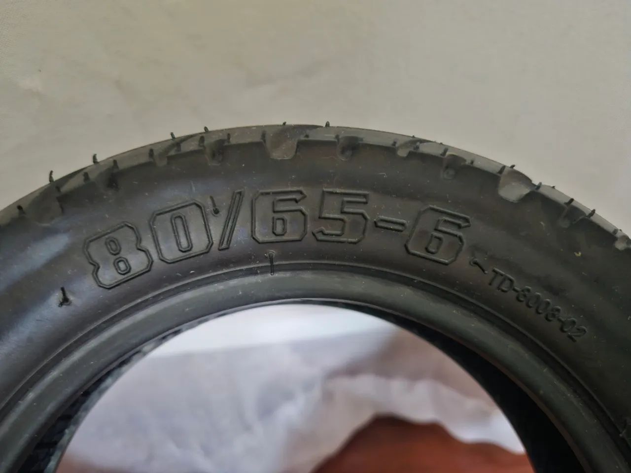 Pneu Semi-novo de 10 Polegadas para Patinete Elétrico (Foston S10, S12 e etc) - Foto 3