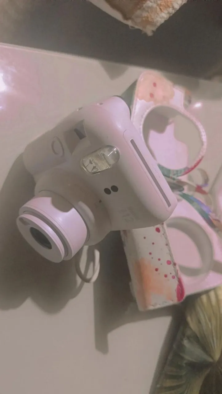 Câmera Instax Mini 12 Aceito trocas