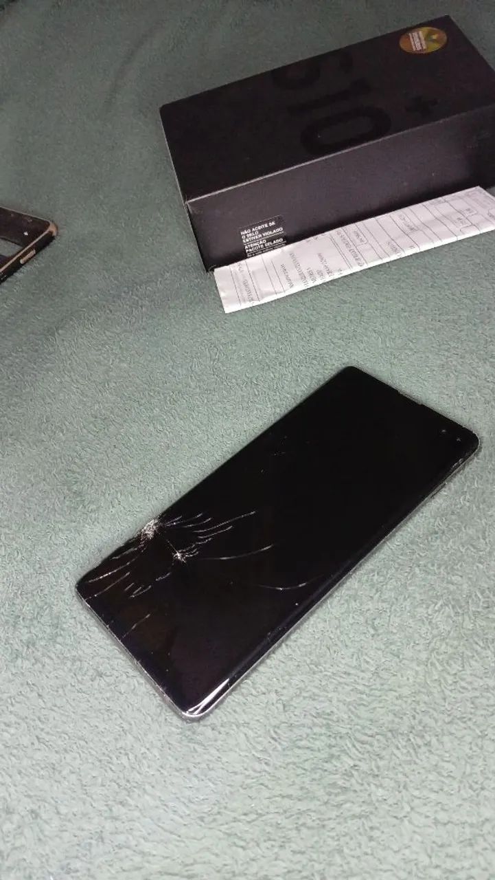 S10 Plus com defeito na tela