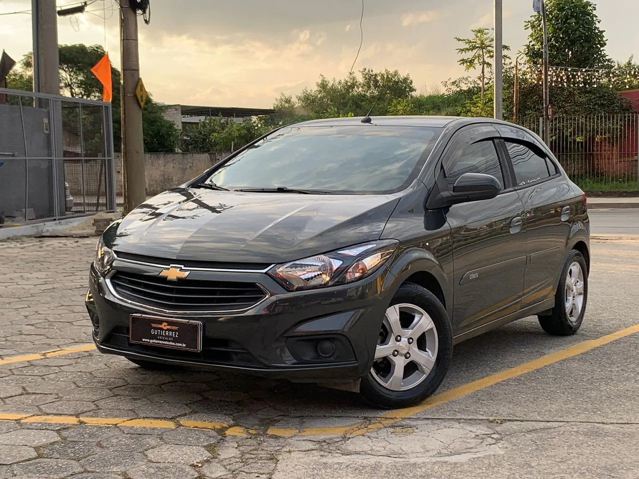 Onix LT 1.4 Flex 2019 // top de linha!!! Único dono !!! Confira ****