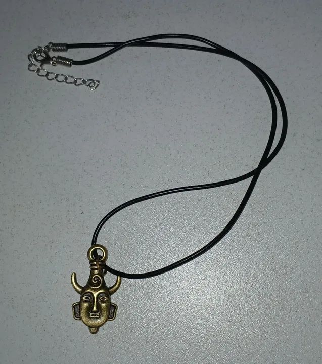COLAR DEMONIO SERIE SOBRENATURAL SUPERNATURAL DEAN WINCHESTER