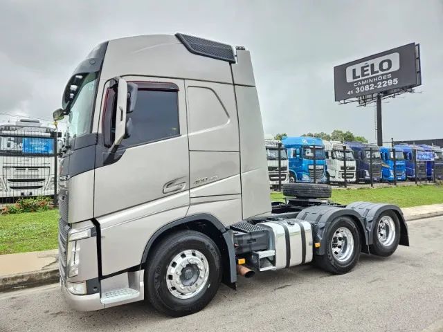 Volvo FH 460 6x2 Globetrotter Teto Alto Automático Euro 5 Pacote LC Rodas de Alumínio - Foto 12