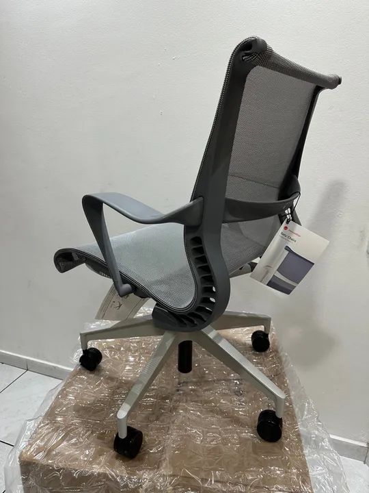 cadeira Herman miller setu platinada Entrego grátis sp capital  - Foto 5