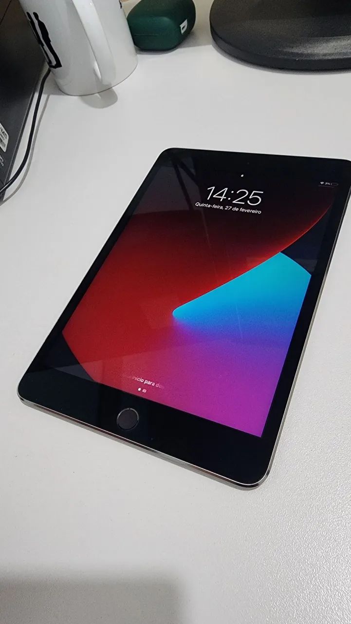 美品‼️iPad mini 4 WiFiモデル128GB