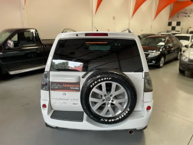 TR4 Pajero 2.0 Manual 4x2 2012 - Foto 5