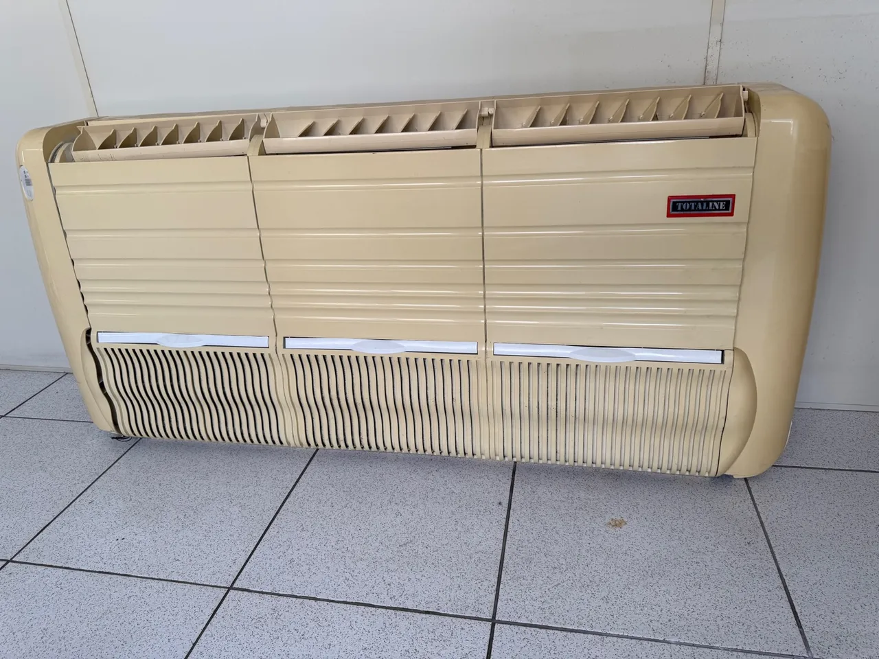 Ar condicionado Cassete Teto 30.000 BTUs Springer Carrier