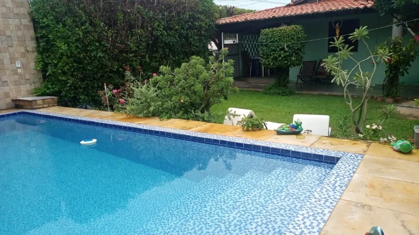 ALUGO CASA na Caponga-Águas Belas-CE